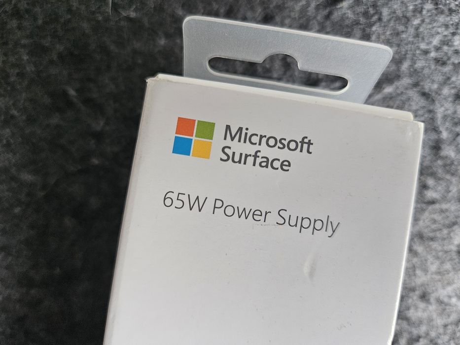 Microsoft Surface 65w - Carregador Modelo 1706.