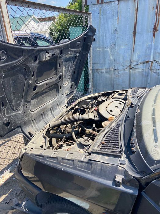 Renault Clio 1994 див. фото та опис