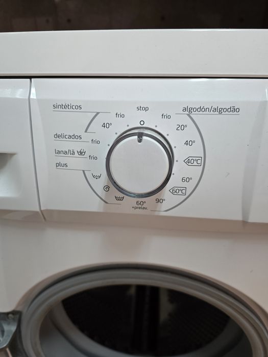 Máquina de lavar roupa e Máquina de lavar loiça