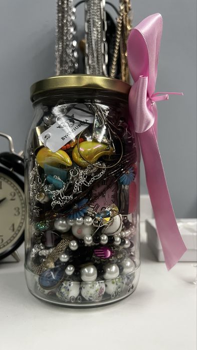 Mega pełny słoik z biżuterią Vintage 1,2kg Swarovski, By Dziubeka