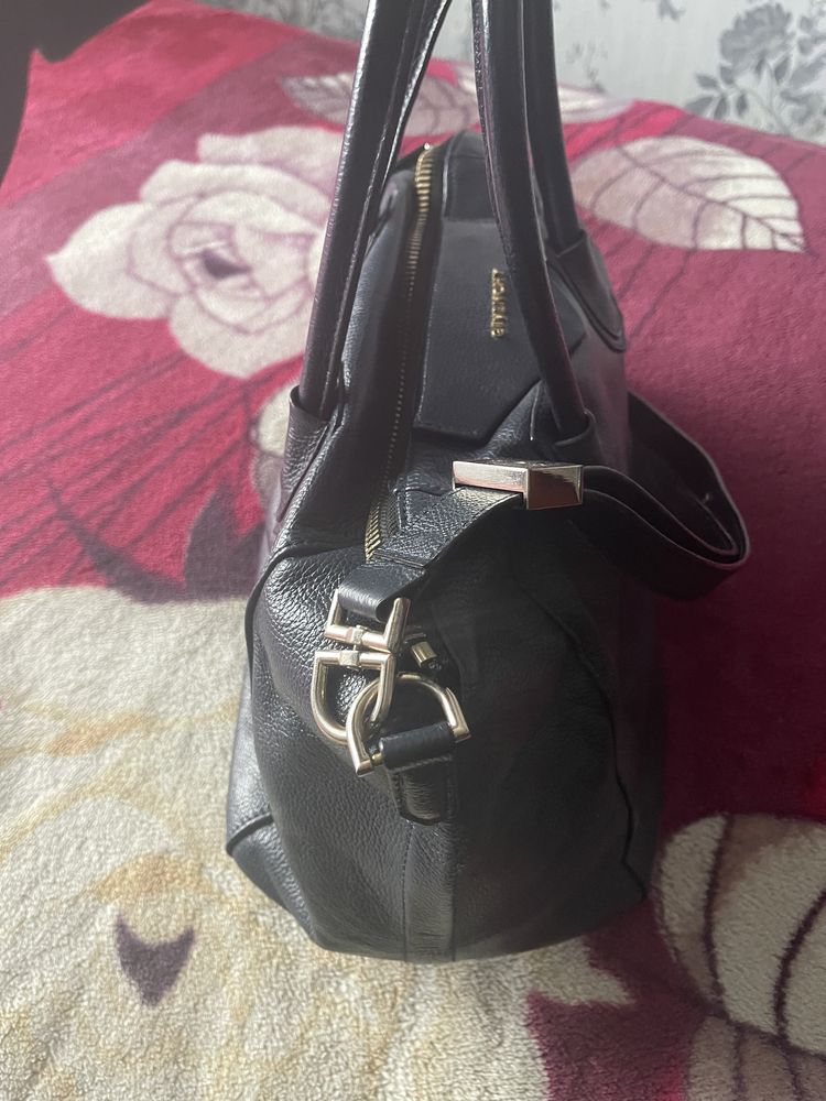 Givenchy сумка