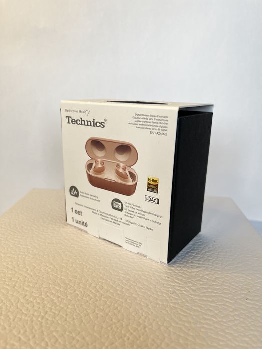 Technics sluchawki  bezprzedowodowe douszne różowe nowe etui ładujące
