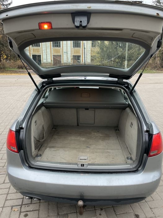 Audi a4 b7 ауди а4