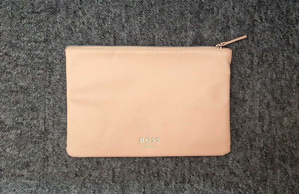 nowa kosmetyczka Hugo Boss