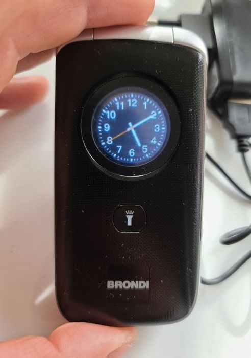 Телефон звонилка Вrondi Италия 2 сим