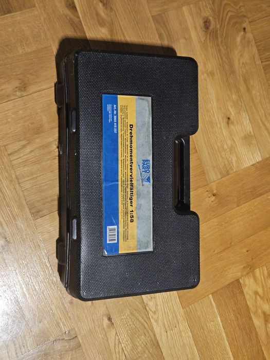 Klucz planetarny32/33 używany w bardzo dobrym stanie.
