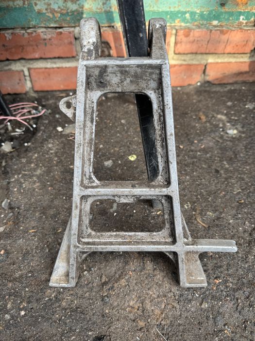 Продам подножку на минск