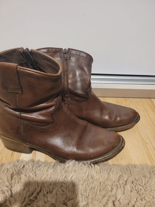 Skórzane kowbojki nieocieplane