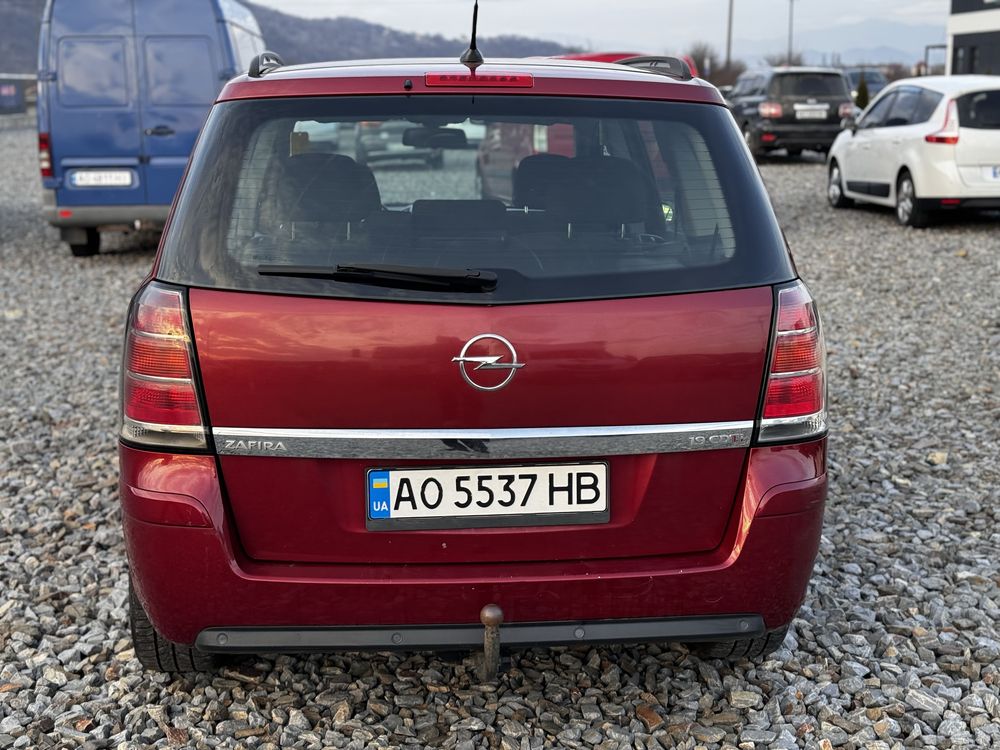 Opel Zafira 1.9tdi 7mist