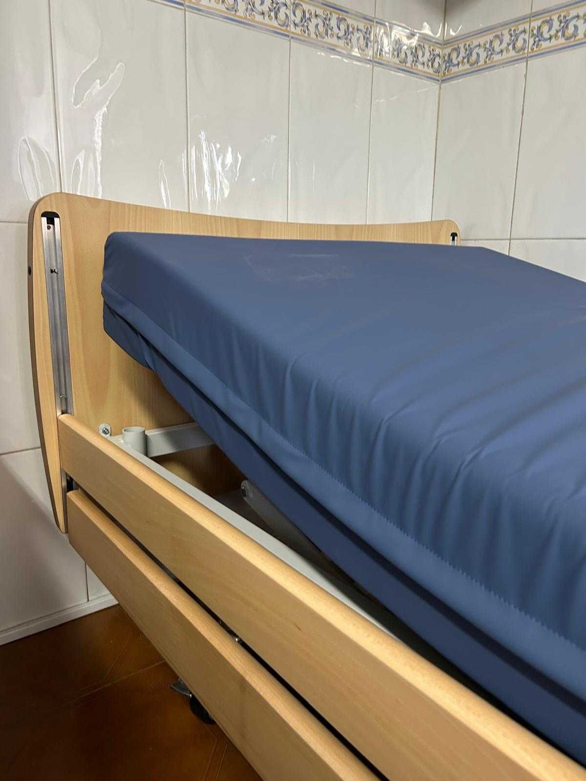 Cama hospitalar elétrica com variação em altura
