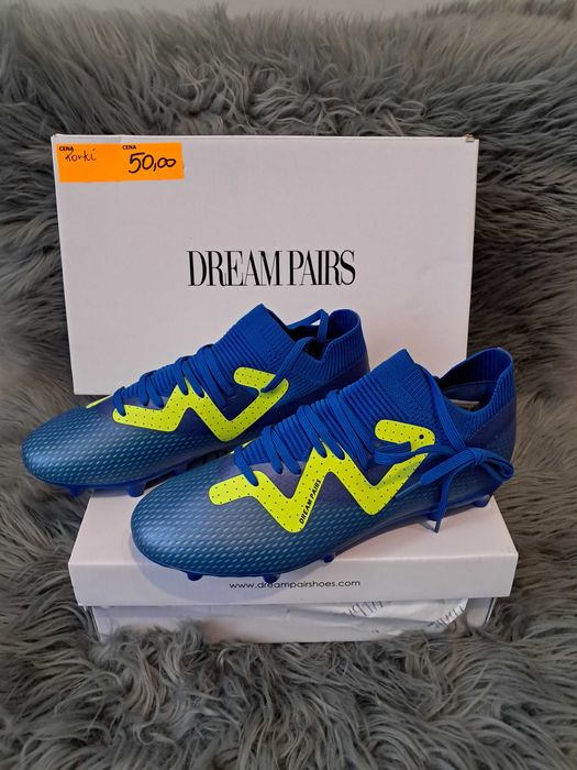 Lekkie korki do piłki nożnej