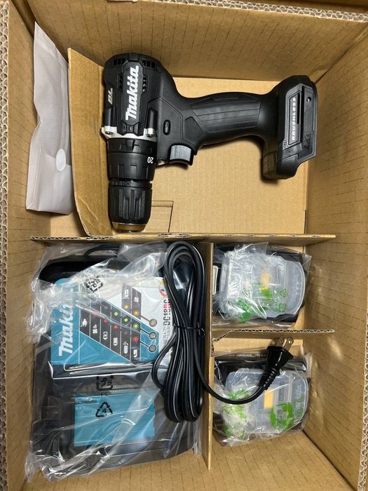 Акумуляторна дриль-шуруповерт Makita DDF484RFJ