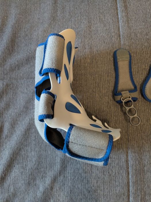 Ортопедичний нічний ортез-фіксатор Body Armor® Night Splint Darco