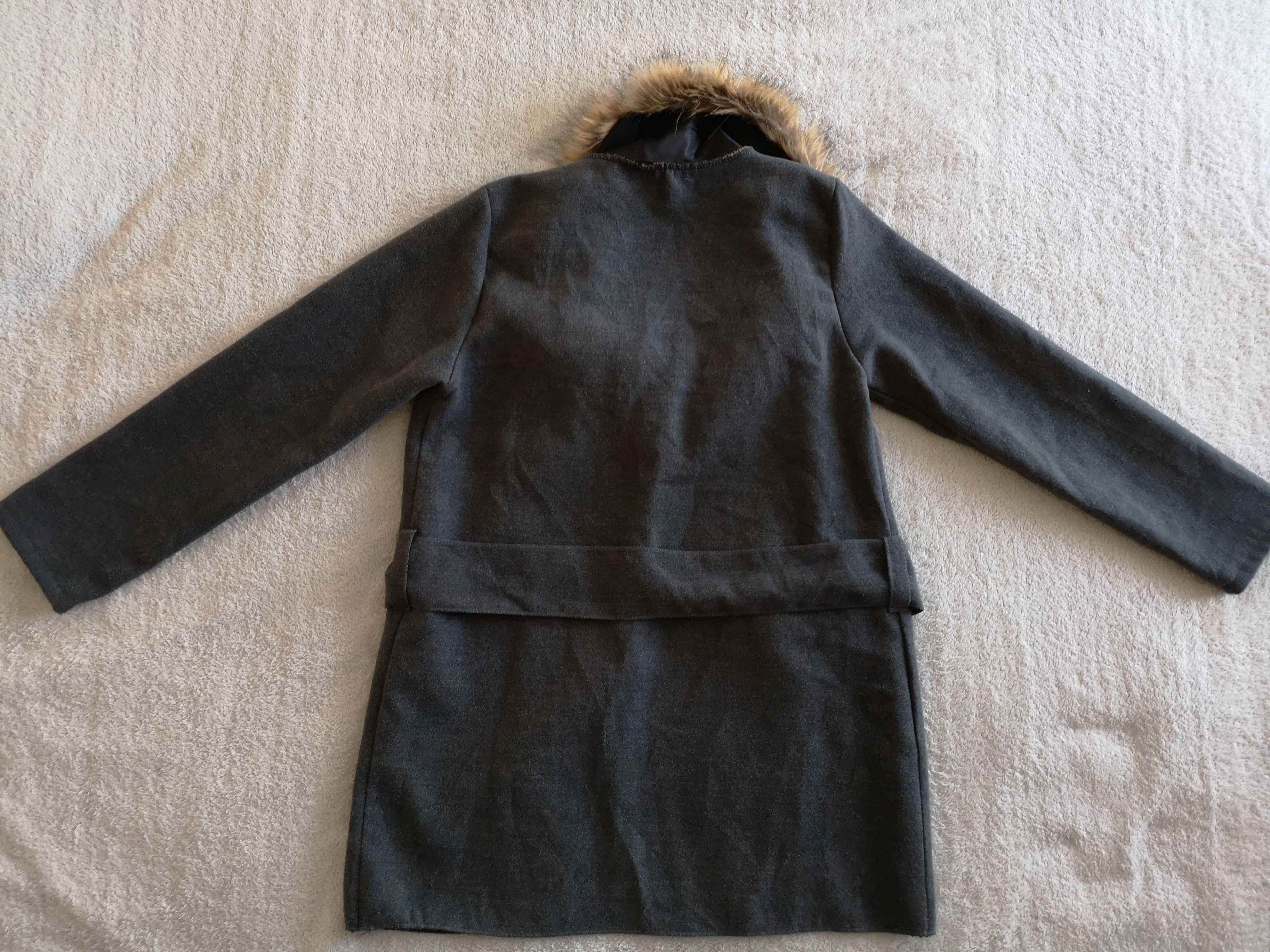 Szary włoski wełniany wiązany płaszcz z futerkiem ok. 40 - 42 jak nowy