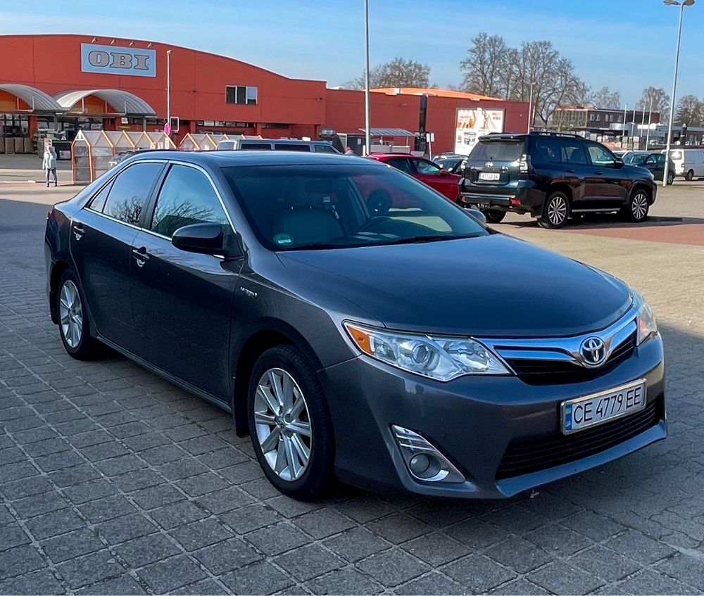 Toyota Camry Hybrid 2,5 XLE