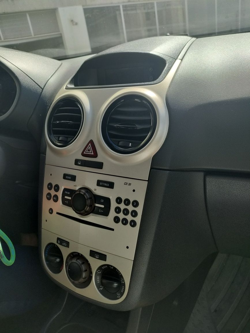Opel Corsa 1.3 CDTI Van - Diesel - 2010