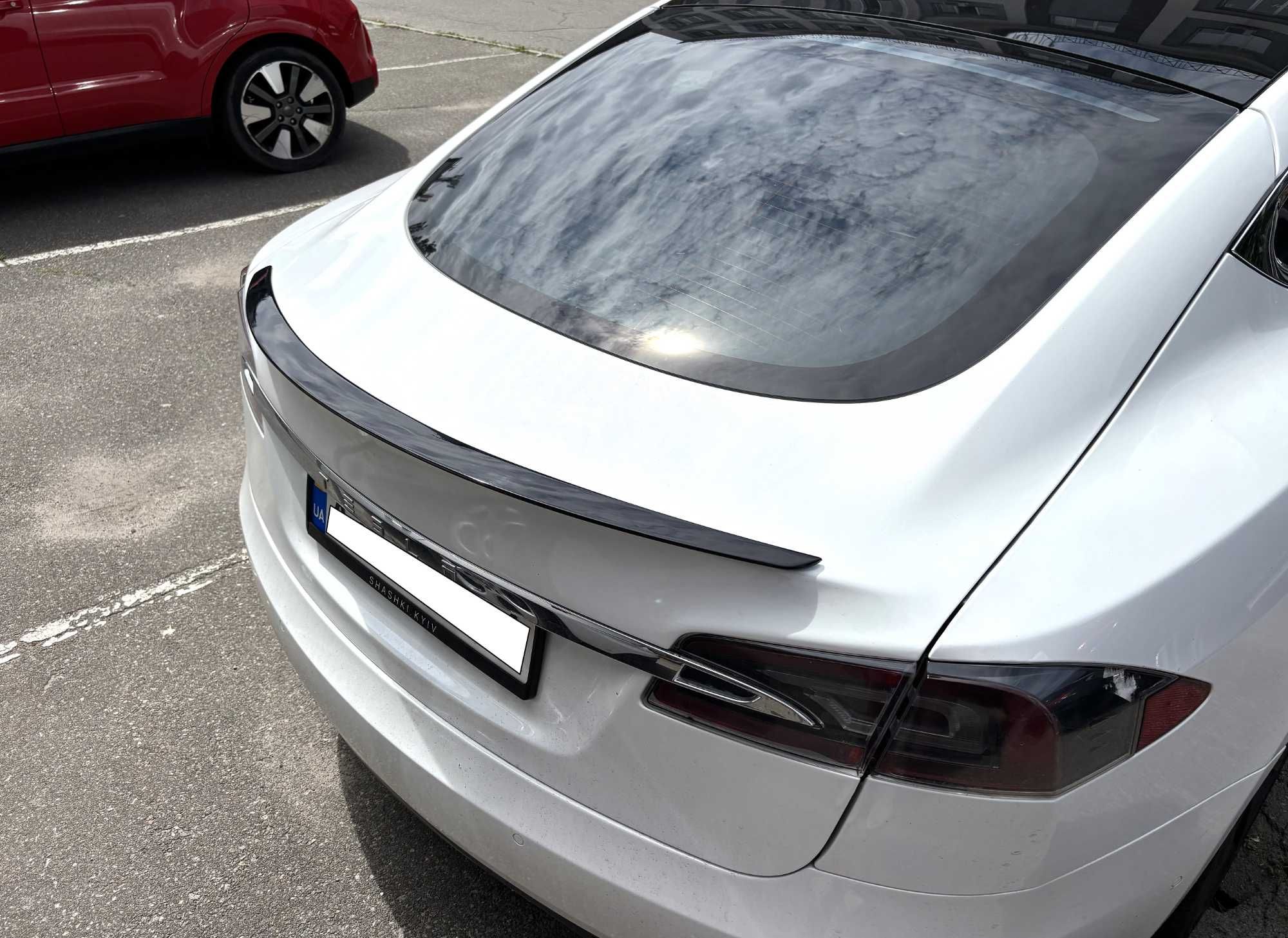 Спойлер чорний глянець та матовий тонкий Tesla Model S / ABS пластик