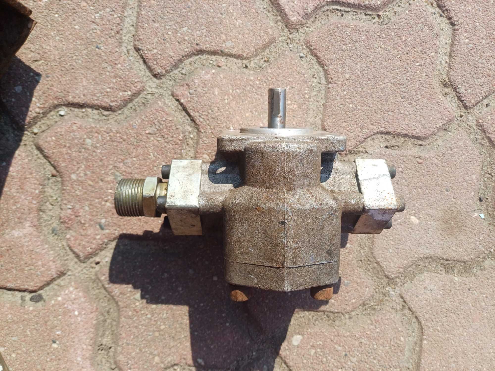 HYDROMAX Pompa oleju h HGP-2A F3.Wspomaganie ursus c-360