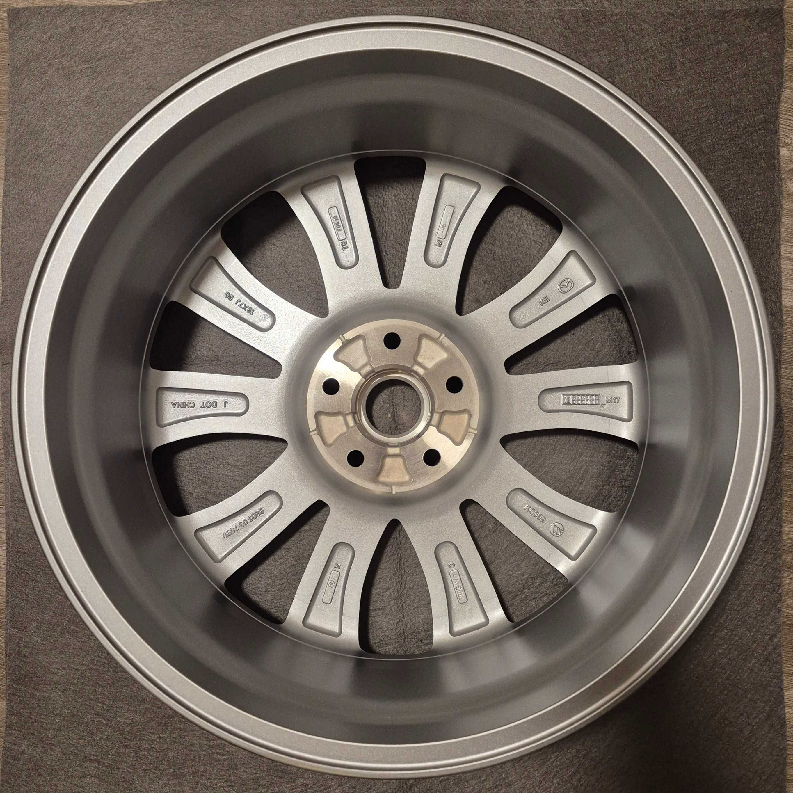 Felga MAZDA CX5 19"x7" ET50 NOWA