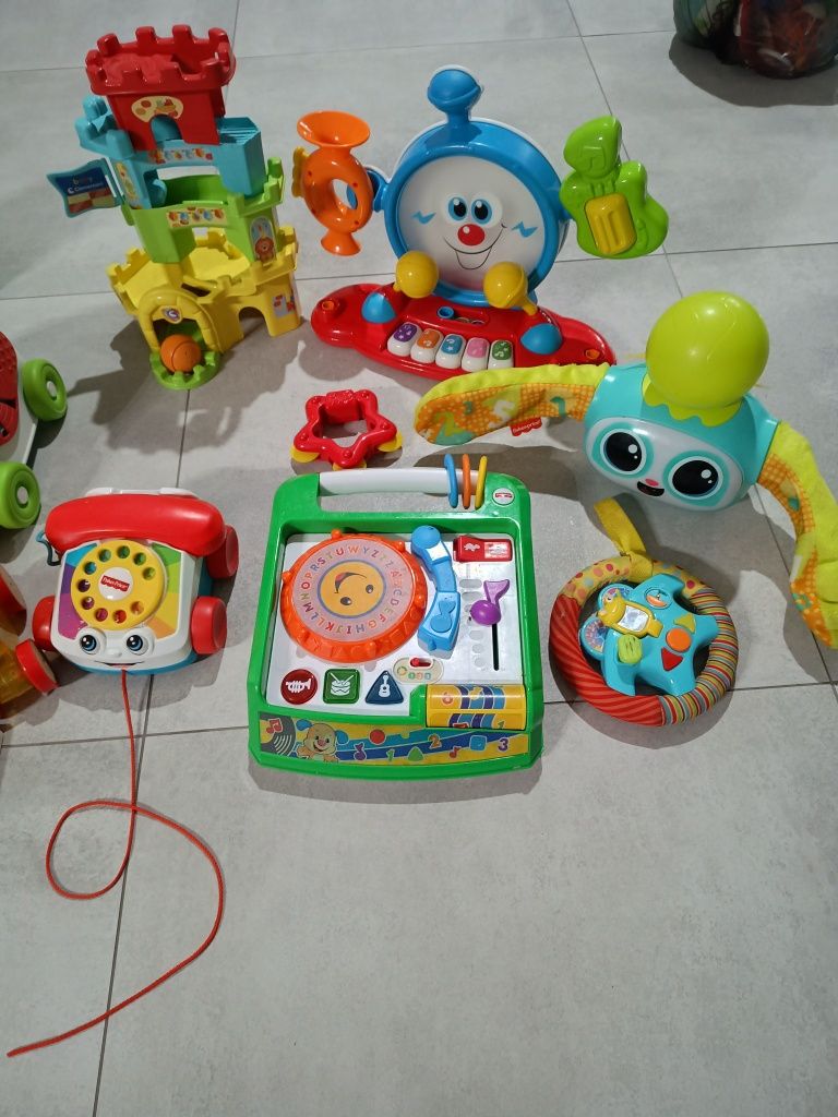 Zestaw zabawek, Fisher Price i inne