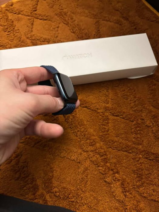 Продам Apple watch 7