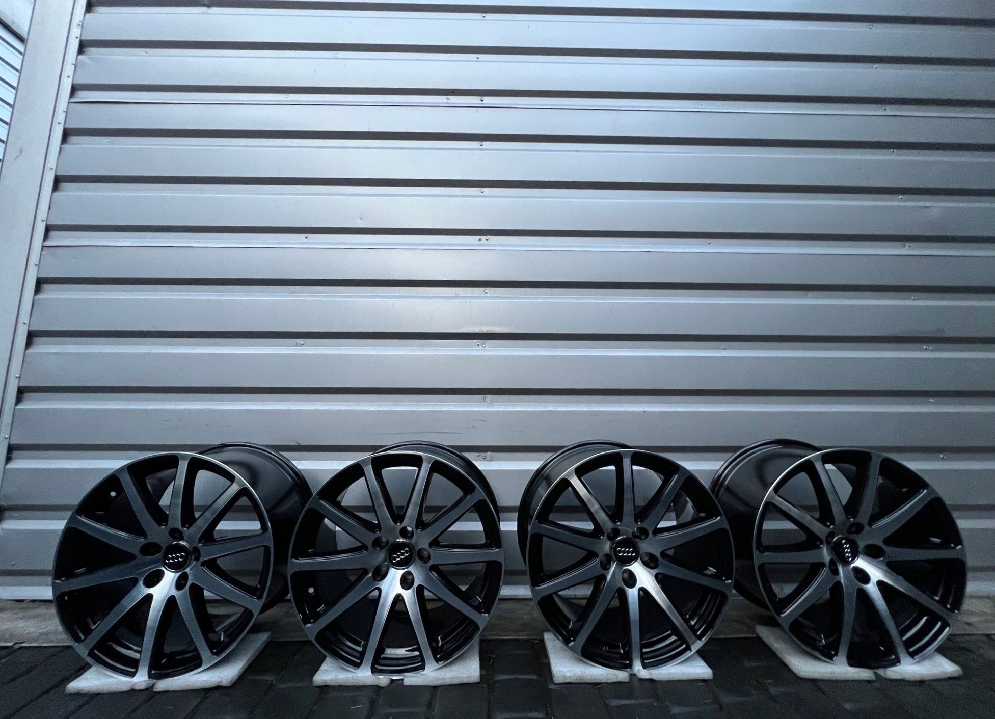 Oryginalne Felgi Audi 18" A3 A4 A6 A8 TT TTS