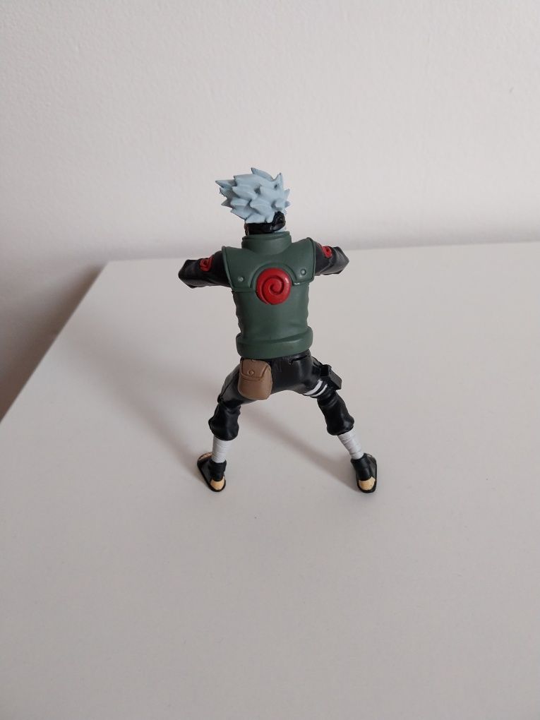 Figura de Ação Kakashi Hatake (Naruto Shippuden)
