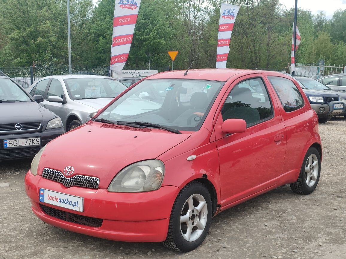 Toyota Yaris 1.0 benzyna // alufelgi // fajny stan // zamiana // raty