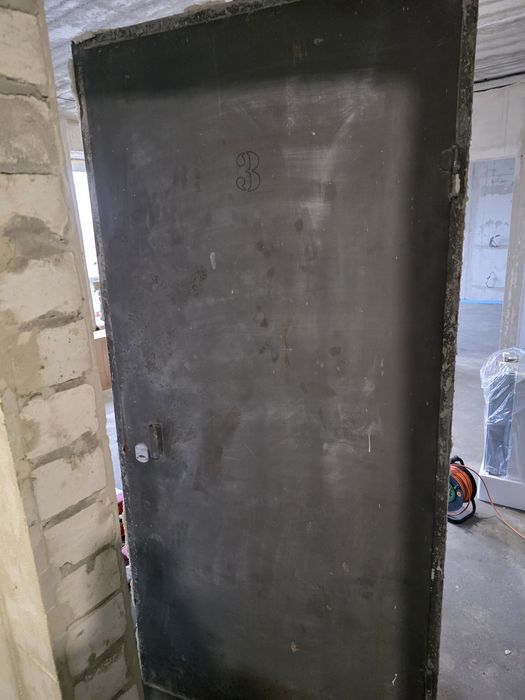 Двері металеві 90 см