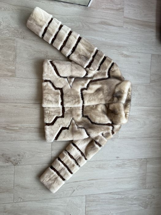 Норковая короткая шуба с вставками из замша