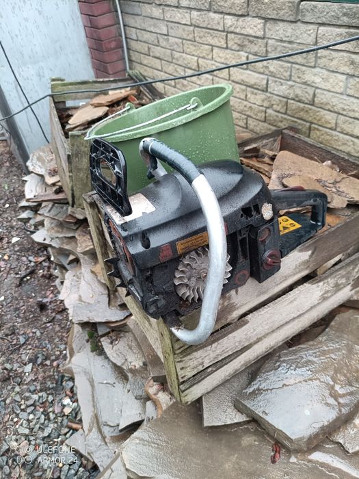 Бензопила рабочая