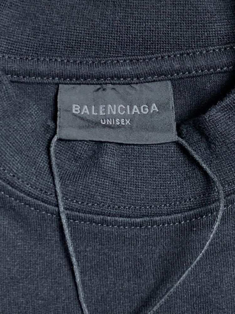 Футболка Balenciaga Crypto