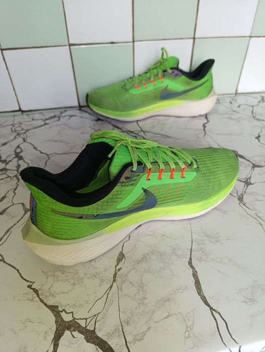 Nike Pegasus p.46 epic react, ACG, revolution, Jordan flight, span