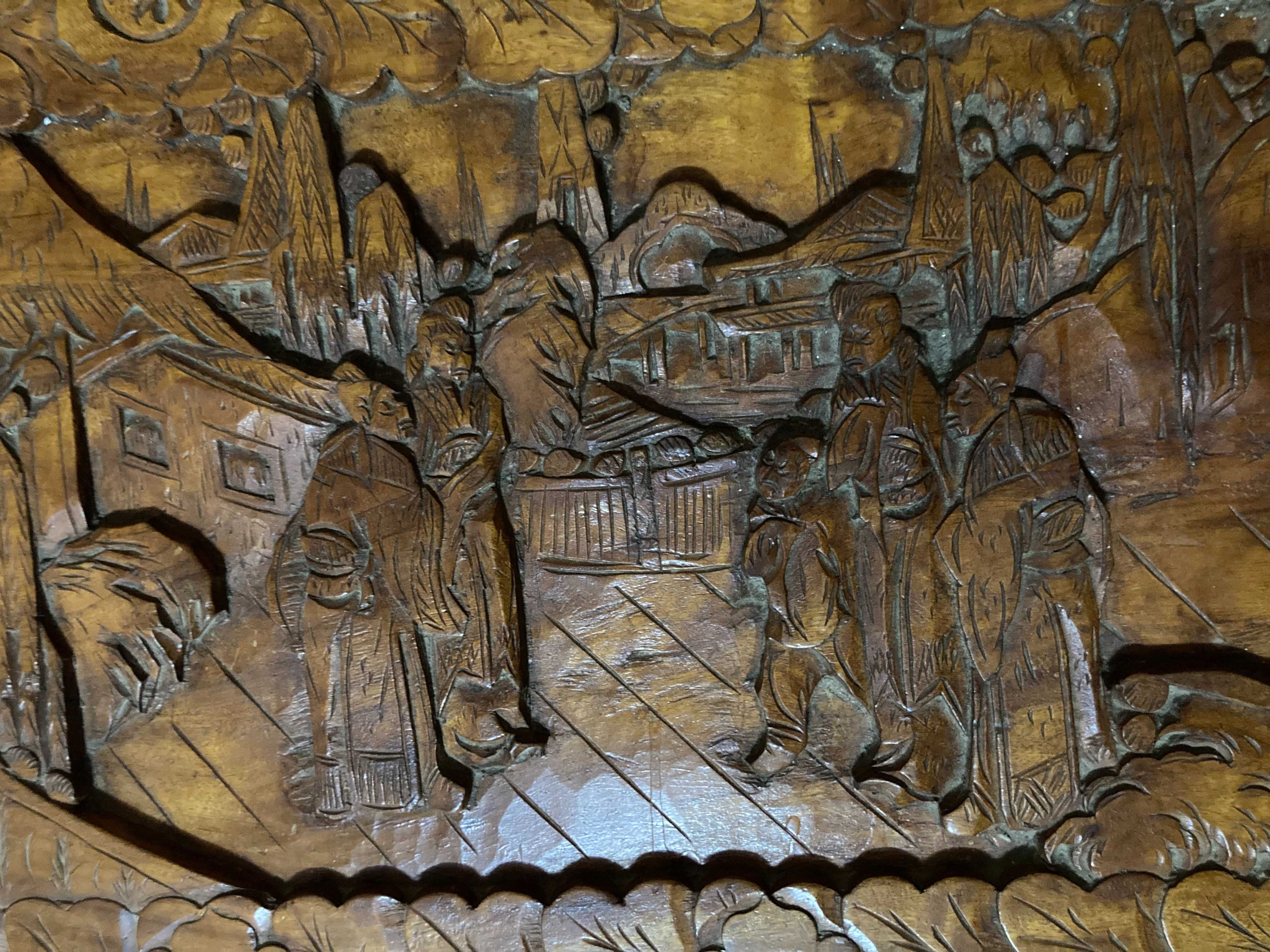 Arca Baú em Cânfora (Estilo Antigo) | Estado Imaculado