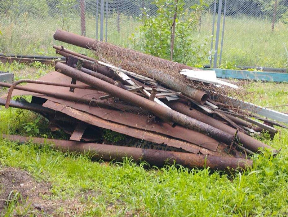 Здати металобрухт, металолом, брухт чорних металів