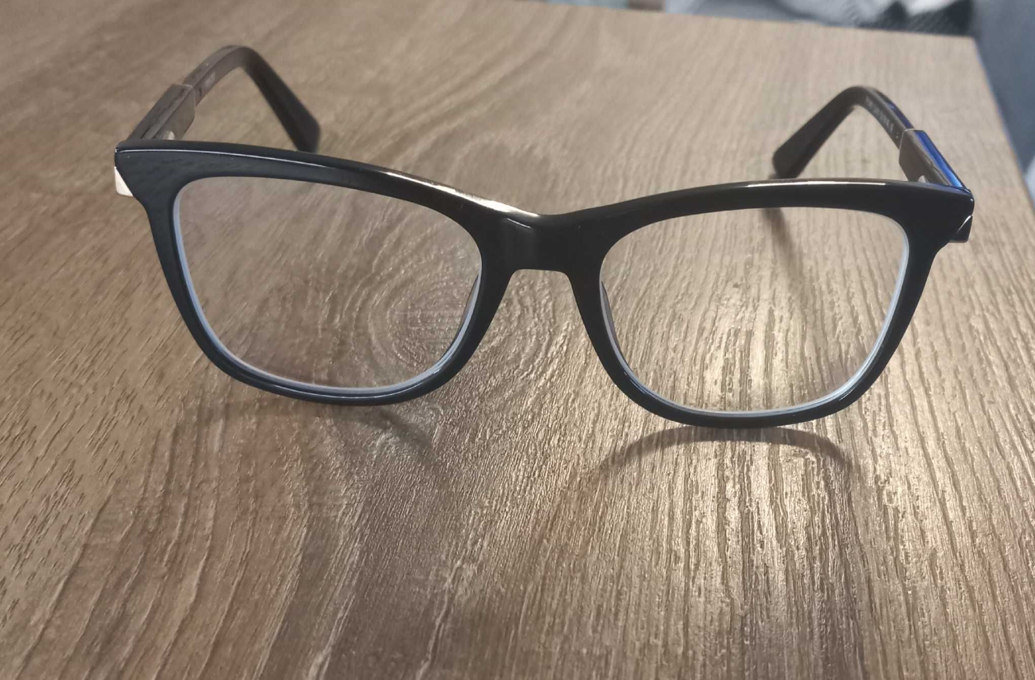 Nowe okulary korekcyjne -2.5 Frido