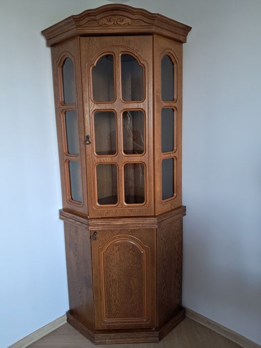 Sprzedam witryna dębowa