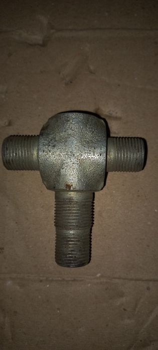 Тройник пневмосистемы