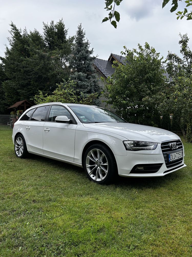Audi A4 B8 LIFT 2013r
