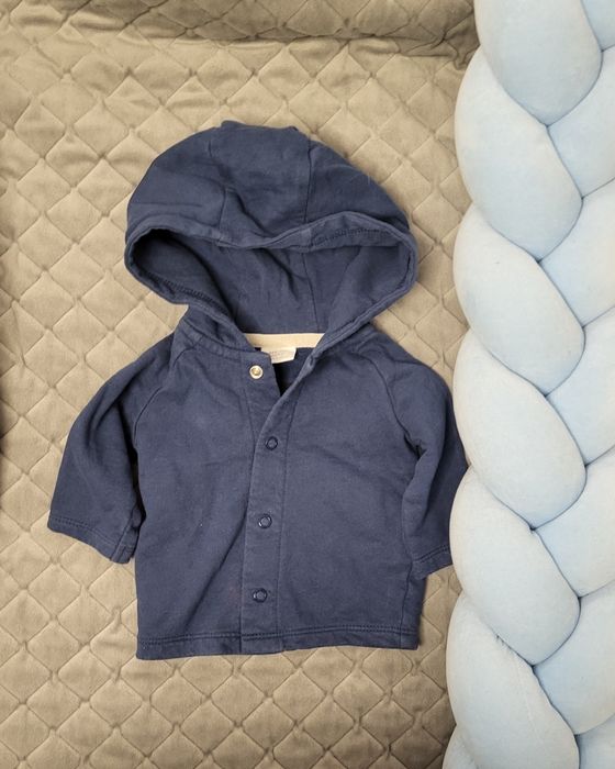 Bluza NEXT 56 cm 4,5 kg do 1 miesiąca dla noworodka granat wyszywana