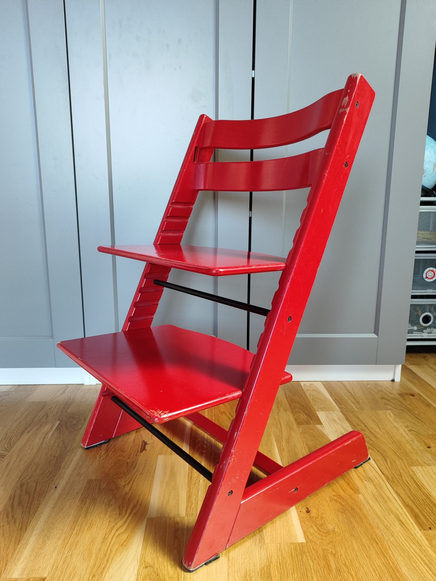 Krzesełko Stokke Tripp Trapp czerwone