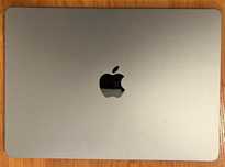 MacBook Air M2 - Like New with Box | 16GB RAM | 13.6” Retina Display