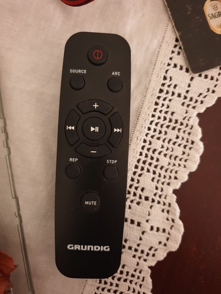 Comando Sound Bar Grundig