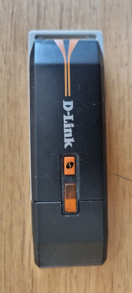 WIFI USB адаптер D-Link