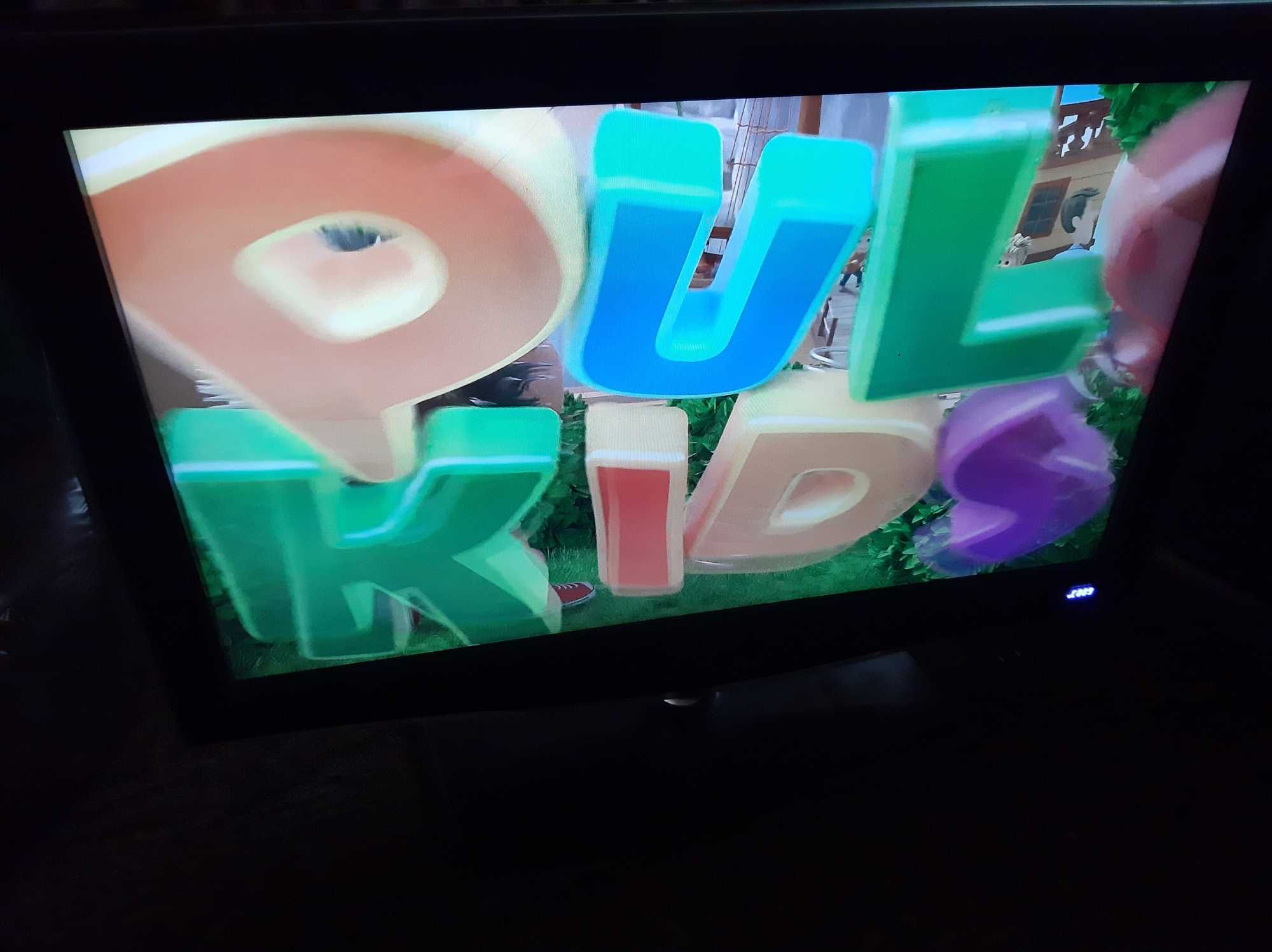 Fajny np. na działkę TV 32 cale SHARP. pilot, 2XHDMI, 1x usb