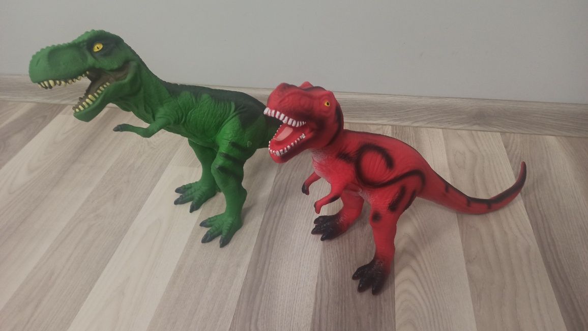 2 duże xxl gumowe dinozaury, czerwony dodatkowo wydobywa dźwięk, T-Rex