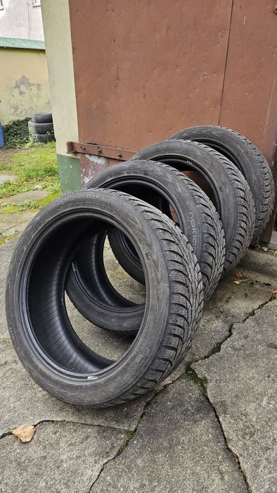 Opony zimowe Nokian WR D4 225/45/r17