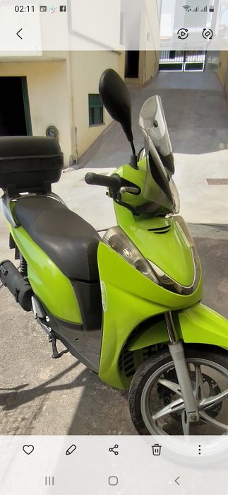 Scooter 300c.c Honda e Piaggio + Honda CB 500c.c de 2000 Porto GDM