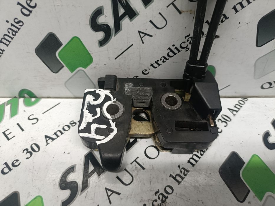 Fechadura / fecho da mala FORD Fiesta V (JH_, JD_)