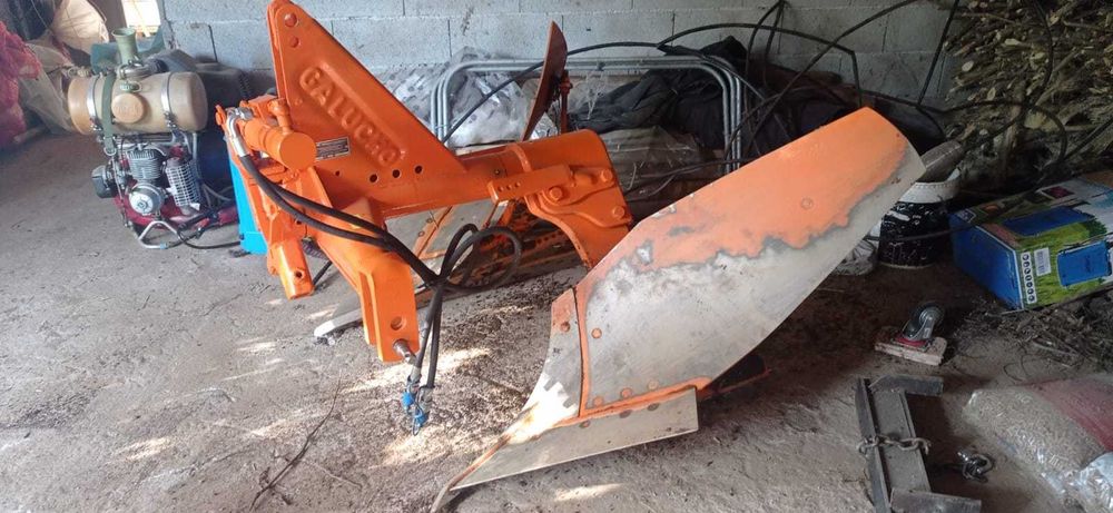 Vendo charrua idraulica da Galucho 16